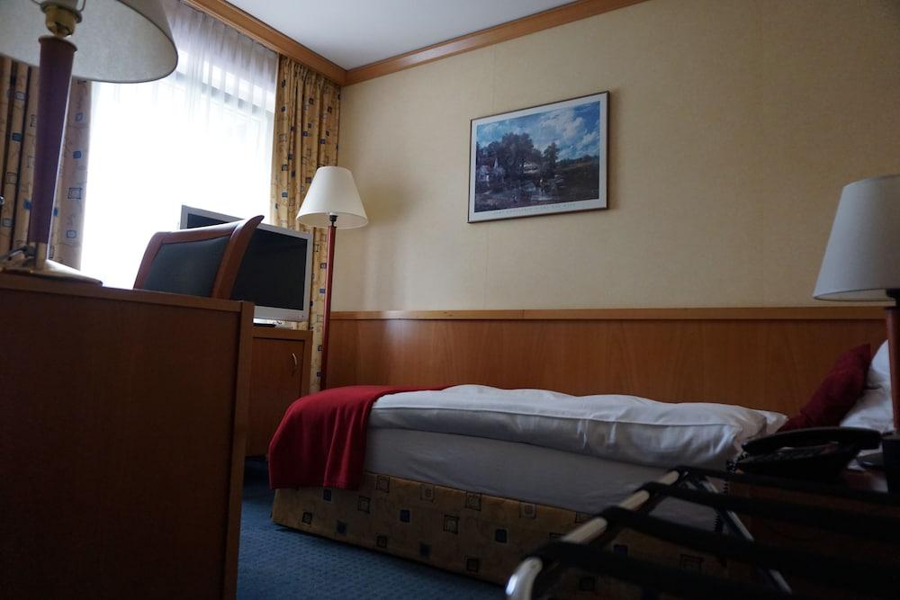 Best Western Hotel Rallye Bulle Exterior foto